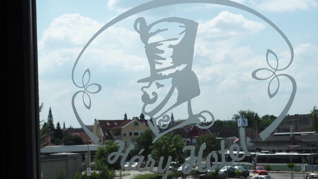 Hary Hotel Kecskemét Extérieur photo