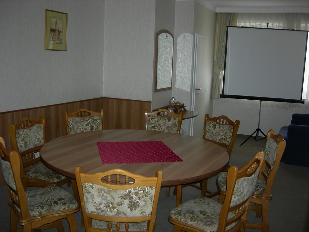Hary Hotel Kecskemét Chambre photo
